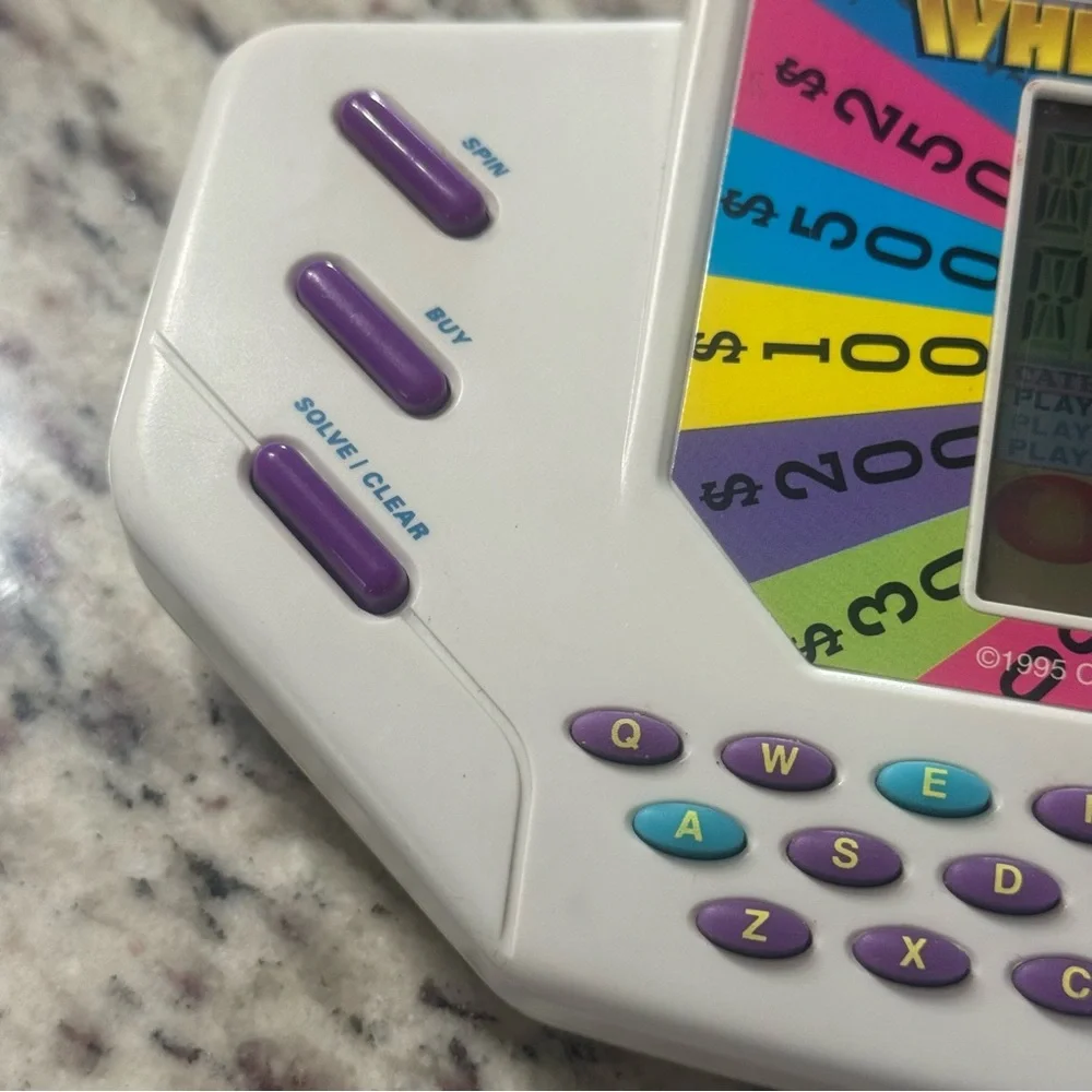 Tiger Wheel‎ of Fortune Handheld Game 1995 – Tested & Working with Sound